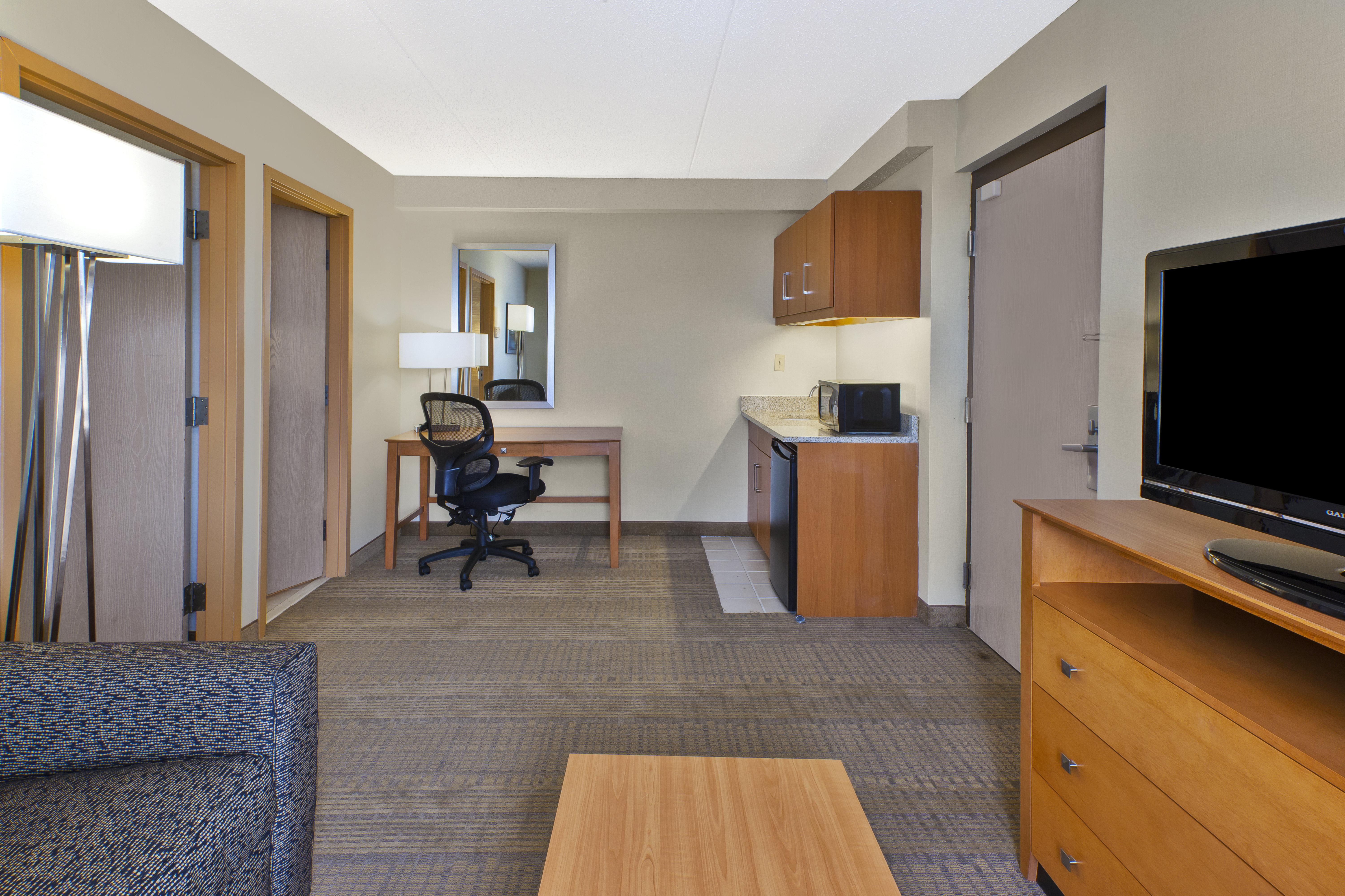 Holiday Inn & Suites Bolingbrook By Ihg Exterior foto