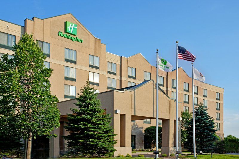 Holiday Inn & Suites Bolingbrook By Ihg Exterior foto